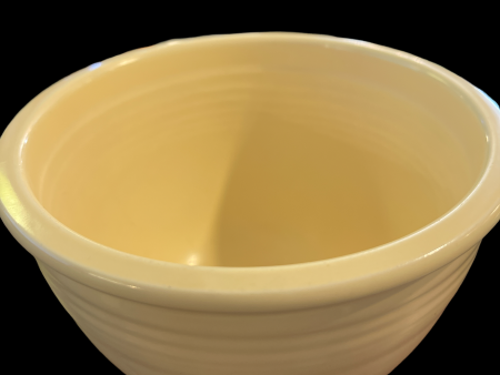 Fiesta Vintage Mixing bowl #2 in Ivory with out Rings For Discount