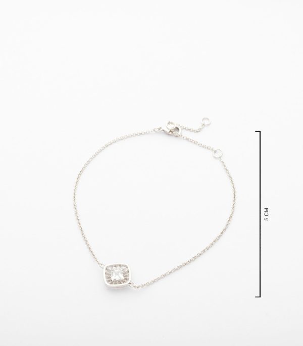 Charming Subtle White Bracelet (Brass) Online