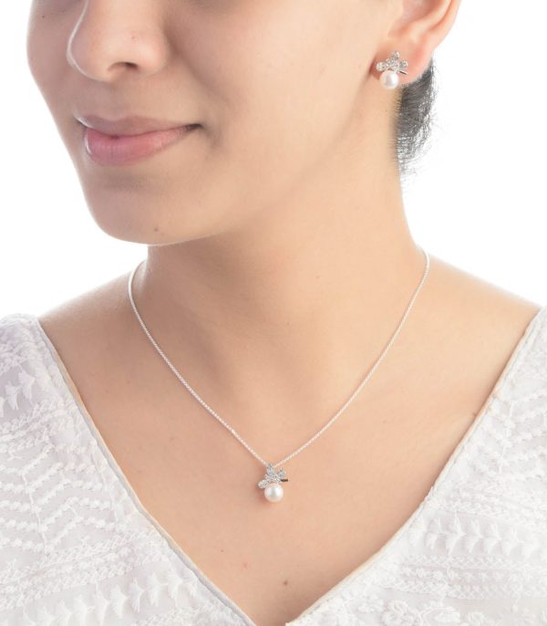 Daisy Pearl Necklace Set (Silver) Discount