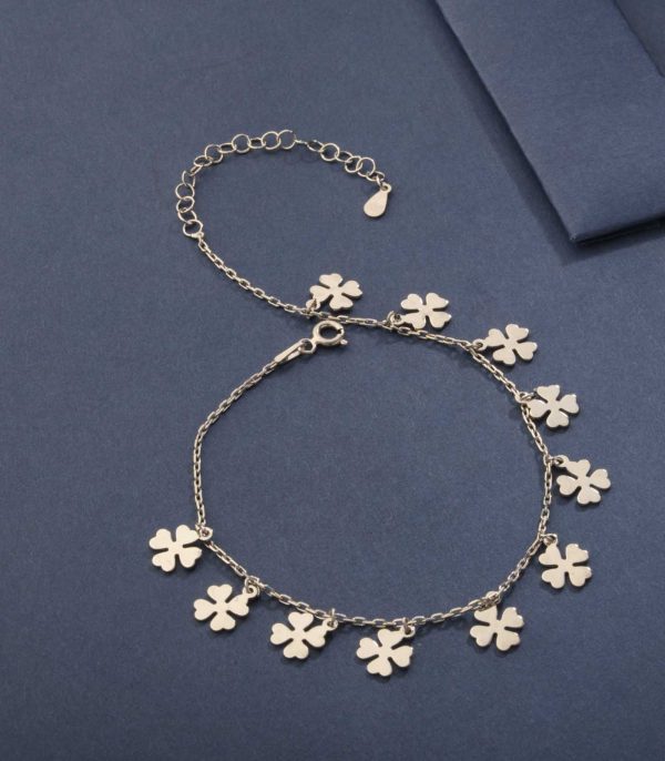 Dazzling Loop Of Blooming Flowers Anklet (Silver) Online Sale