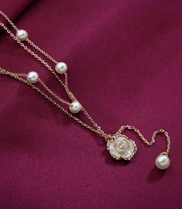 Dangling White Rose and Pearl Necklace (Brass) Hot on Sale