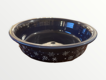 Fiesta Large 2qt. Serving Bowl with Snowflake Decal  (Betty Crocker Exclusive) Supply