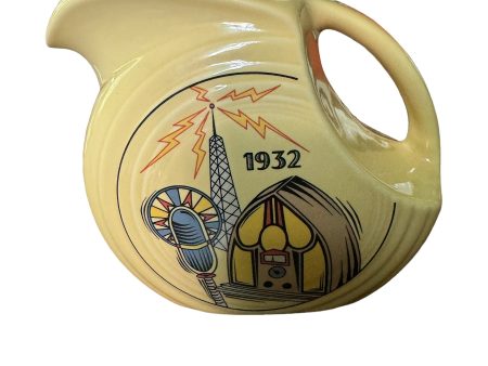 Fiesta HLCAA Exclusive Juice Disk Pitcher 1932 Age of Radio RARE Online