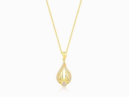 Golden Glint Pendant With Link Chain For Cheap