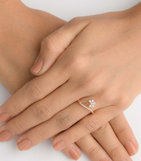 Diamond Blooming Daisy Ring Online Sale